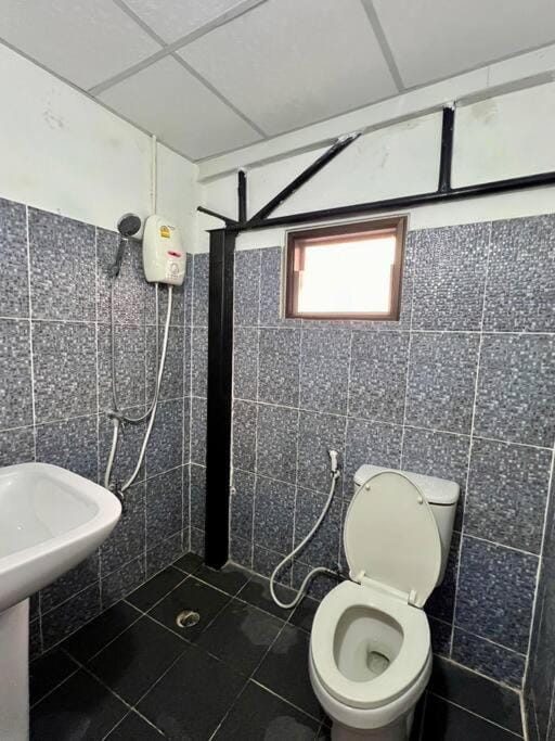 TheCube#Private#Aircon#Cheap#Cozy@city Apartment in Chiang Mai