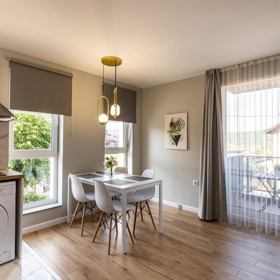 Kitchen or kitchenette, Living room, Dining area