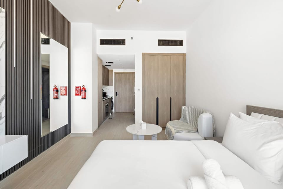 Stylish Studio in New residence with pool and gym Apartment in Dubai