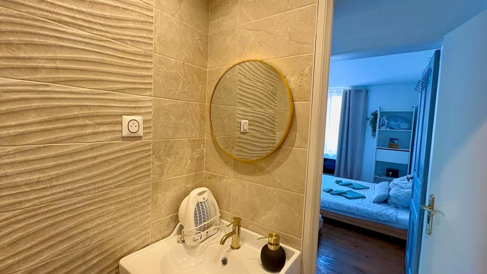 Apartment La Viarhôna à Brégnier-Cordon Apartment in Auvergne-Rhône-Alpes