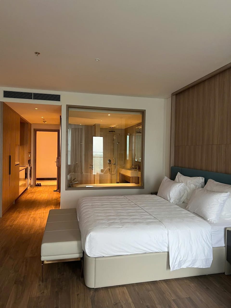 Căn hộ Alacarte Hạ Long by Lam Stay Hotel in Laos