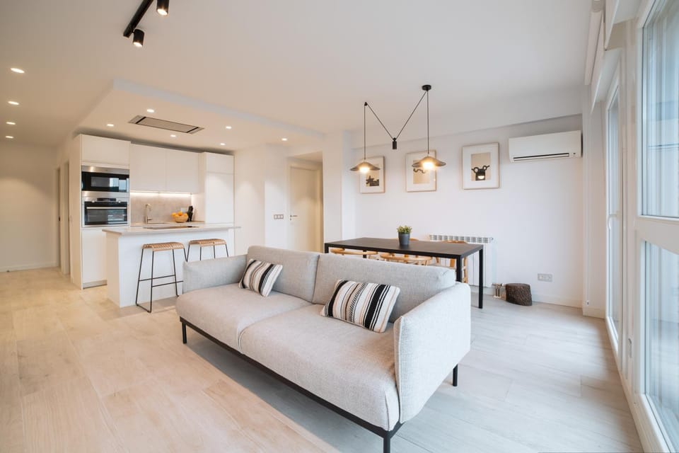 Kitchen or kitchenette, Living room