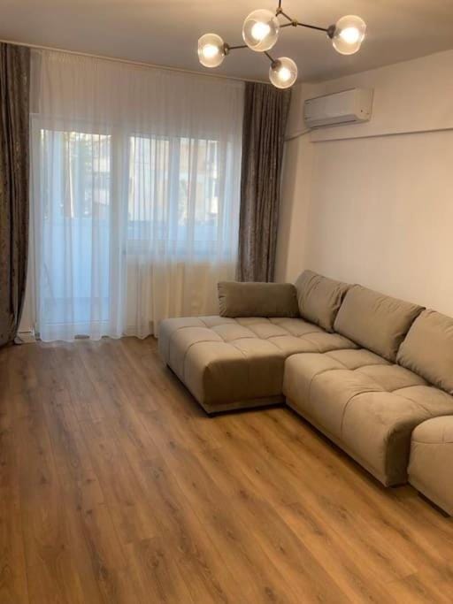 Living room, air conditioner