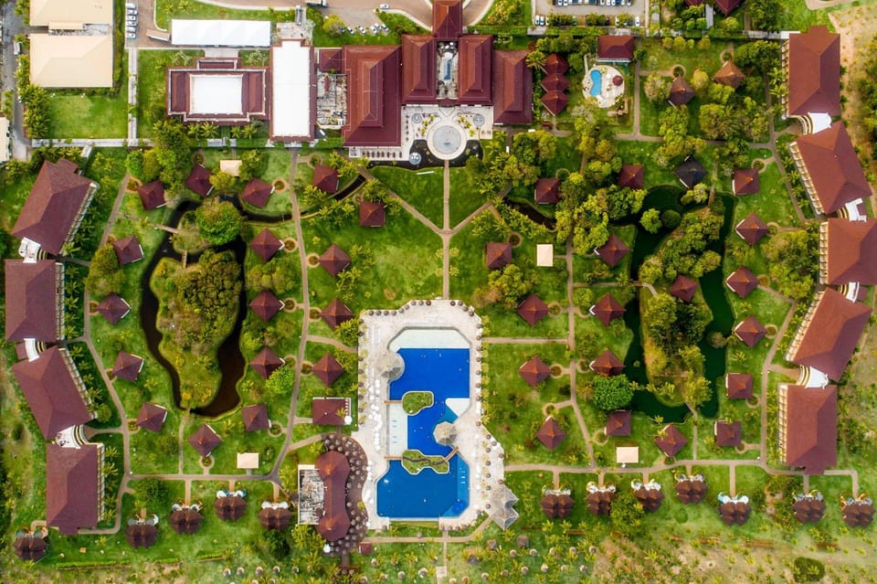 Bird's eye view, Garden view, Swimming pool