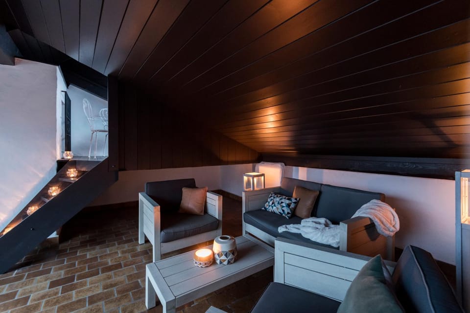 Balcony/Terrace, Seating area