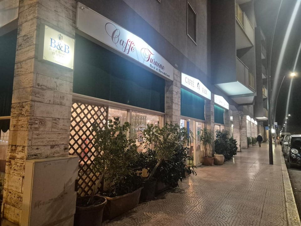 Aparthotel TURNONE Bed and Breakfast in Province of Taranto