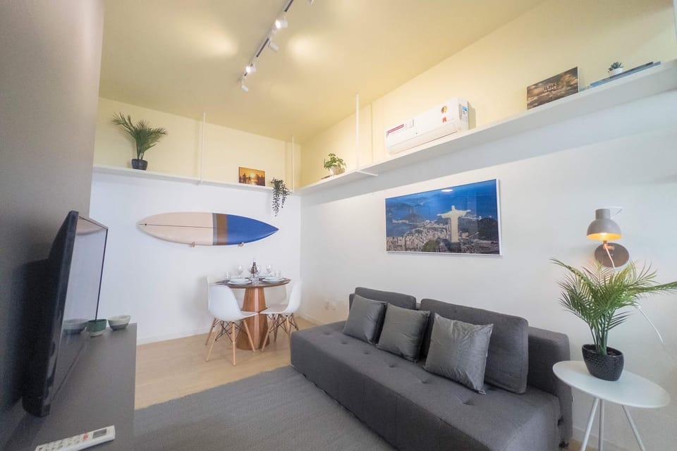 Communal lounge/ TV room, TV and multimedia, Living room