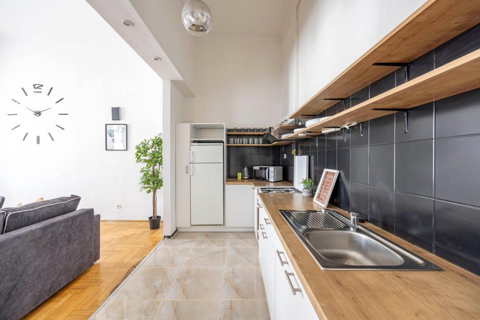 Kitchen or kitchenette, Living room, Seating area, dishwasher, minibar, pet friendly, stove