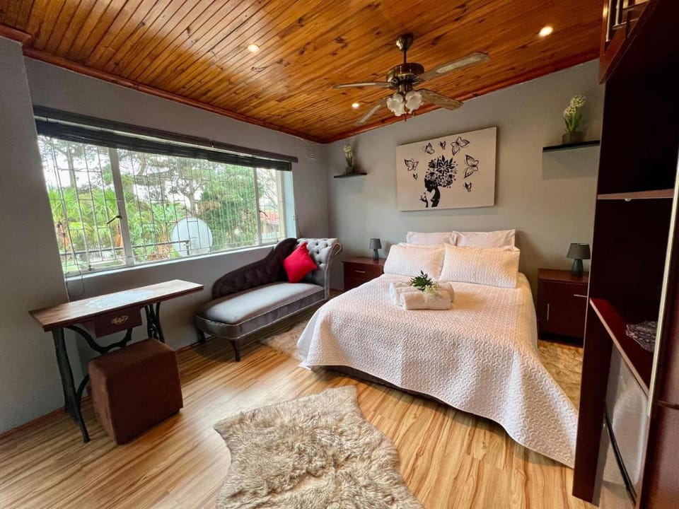 SharronDeez Vacation rental in Cape Town