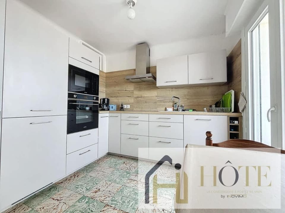 Digue de Mer - Appt Vue Mer, 2 Chambres Inn in Bray-Dunes