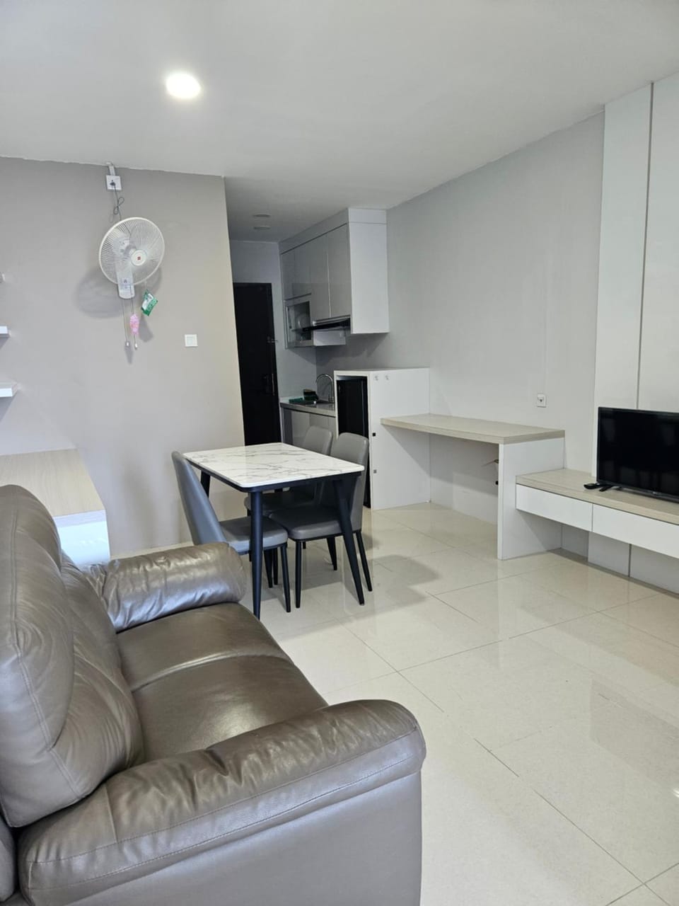 Formosa Residence Apartement Nagoya Batam Pool view Free Netflix Apartment in Riau Islands, Indonesia