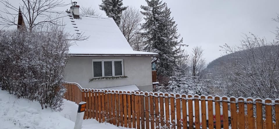 Property building, Winter
