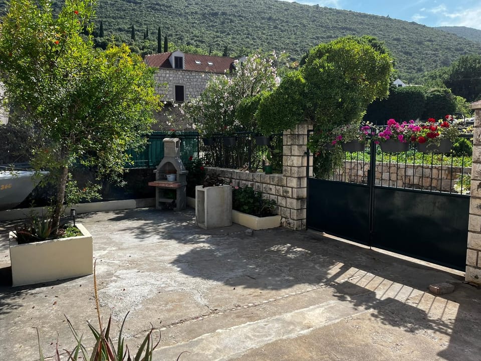 Villa Luka Apartman Niko Apartment in Dubrovnik-Neretva County