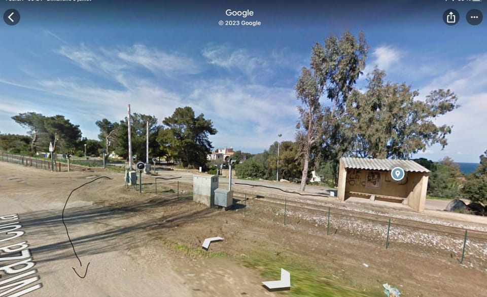 Neighbourhood, Street view