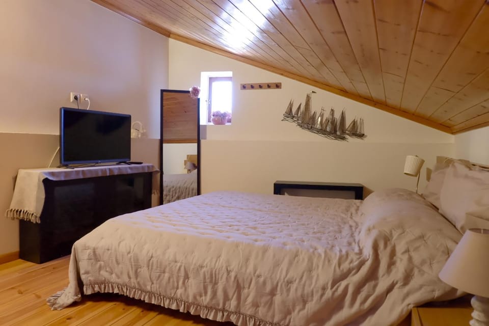 TV and multimedia, Bedroom