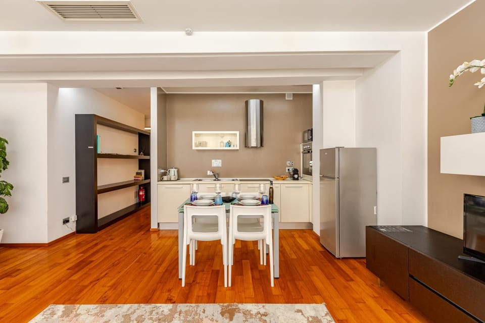 Meals, Lunch, Dinner, kitchen