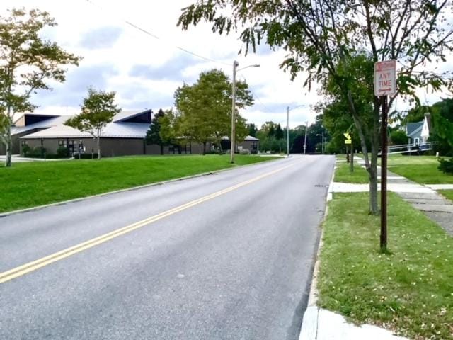 Neighbourhood, Street view