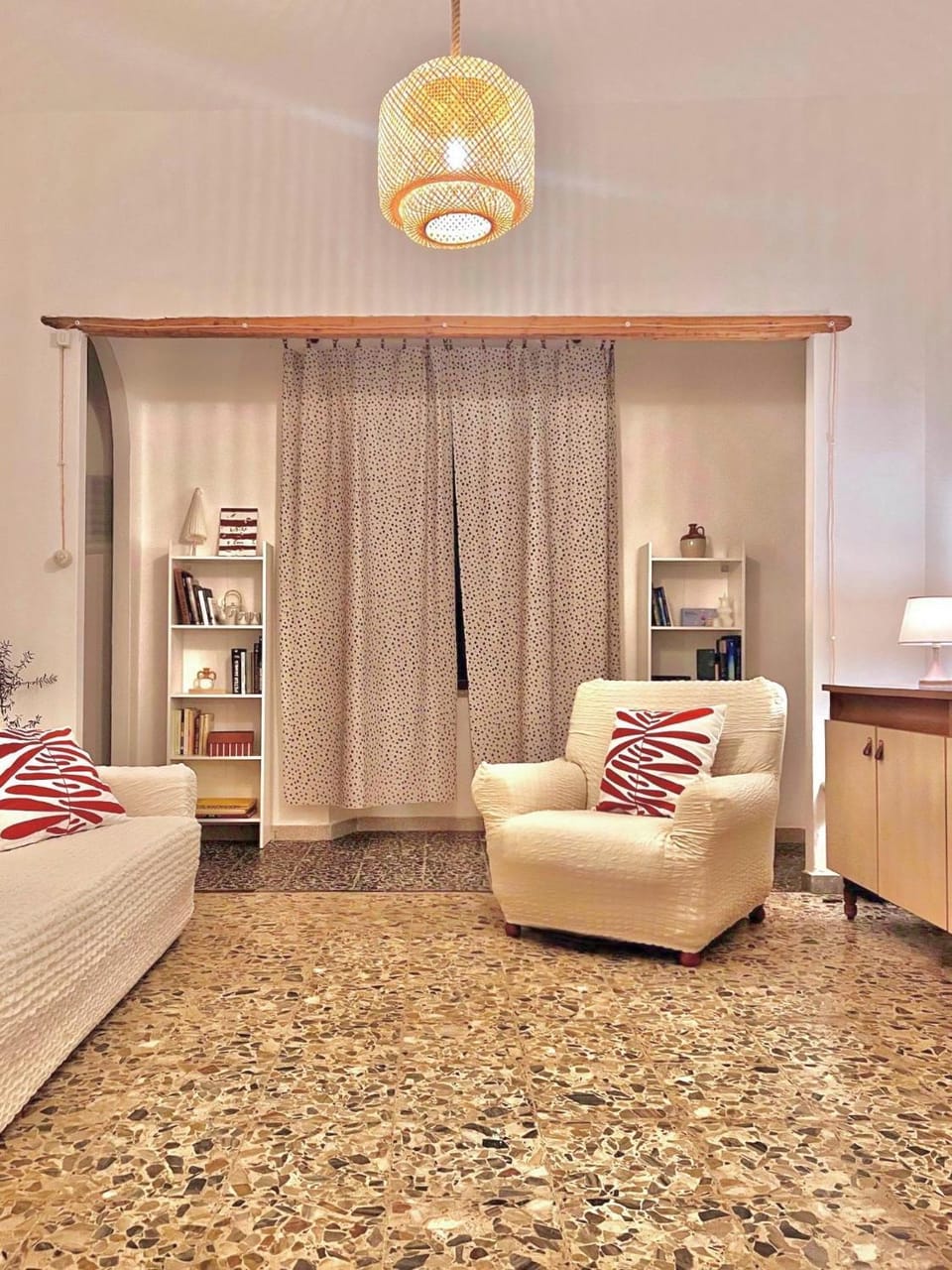 Casetta Bianca con Giardino House in Sardinia