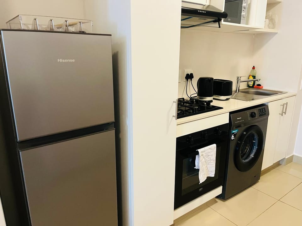 Tranquility Studio with pool at uMhlanga DBN Apartment in Umhlanga