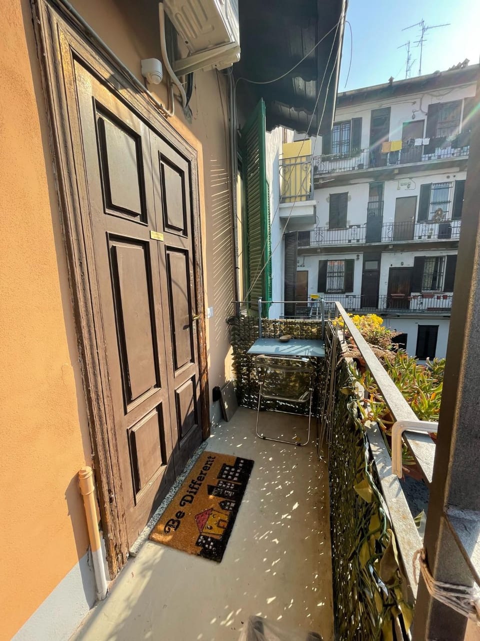 Property building, Balcony/Terrace
