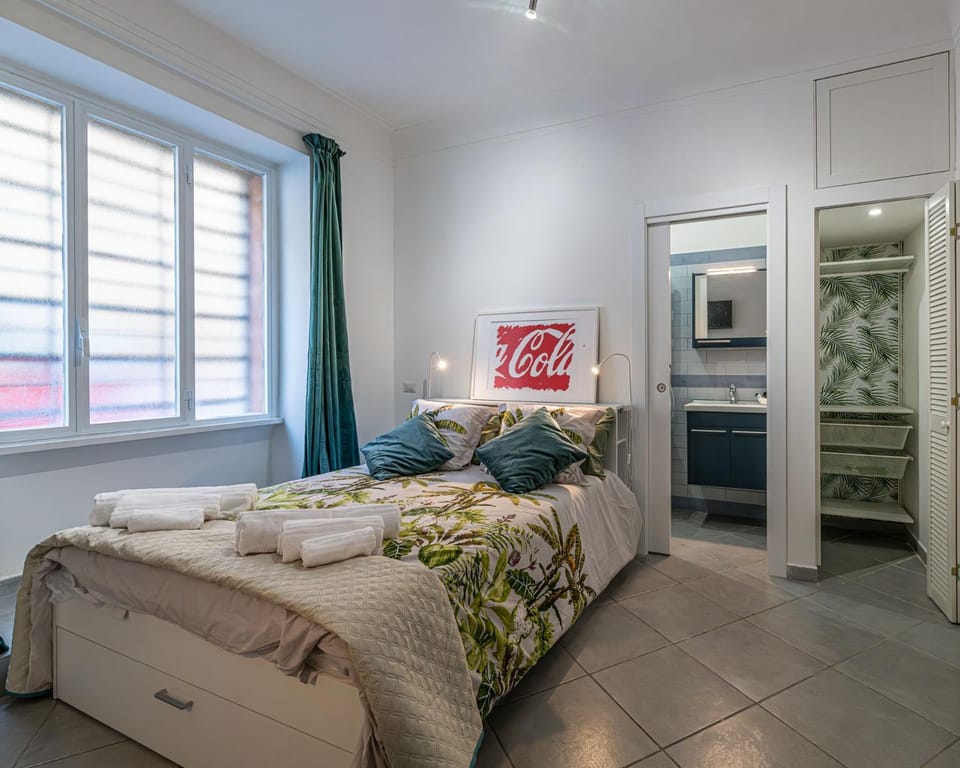 Bed, Bathroom, Photo of the whole room, Bedroom, towels, wardrobe