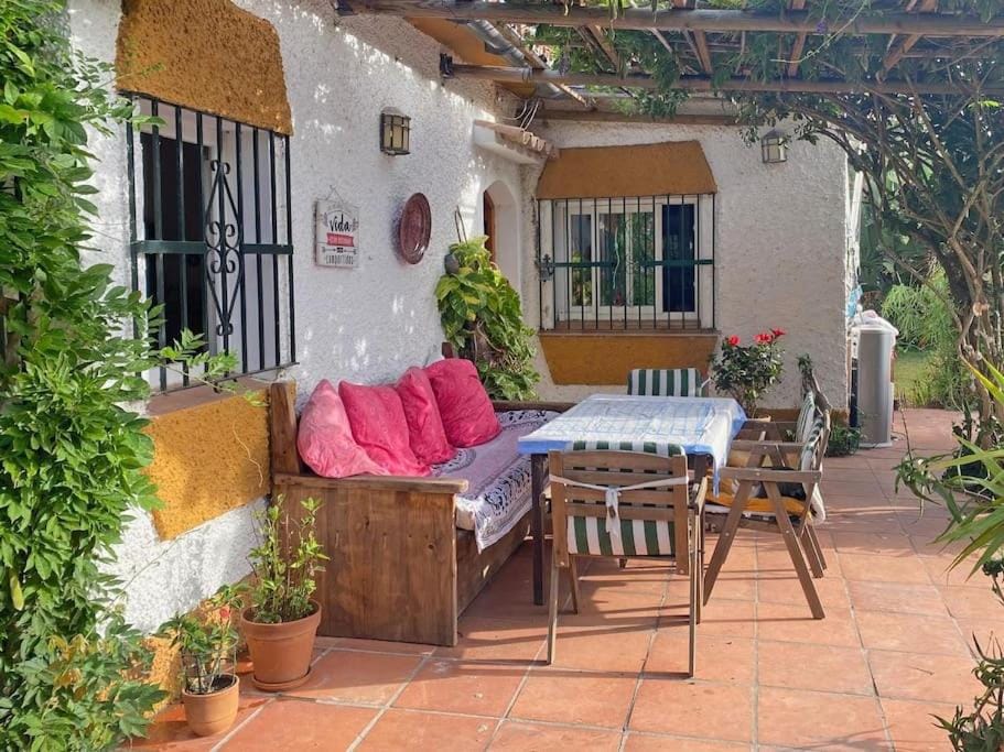 Balcony/Terrace, Dining area