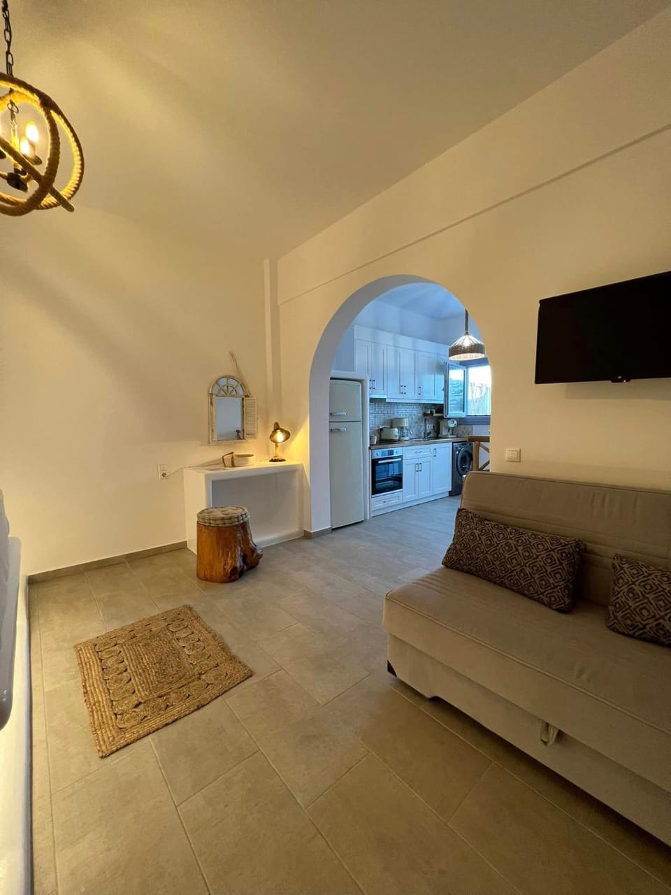 TV and multimedia, Living room, Seating area