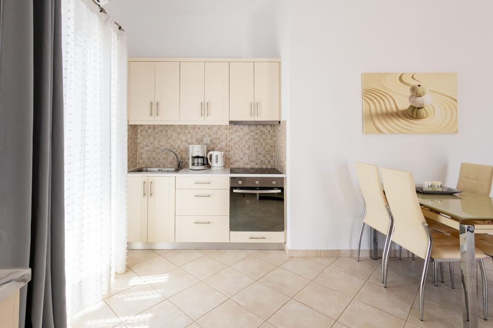 Lydia's East Apartment Apartment in Paros, Greece