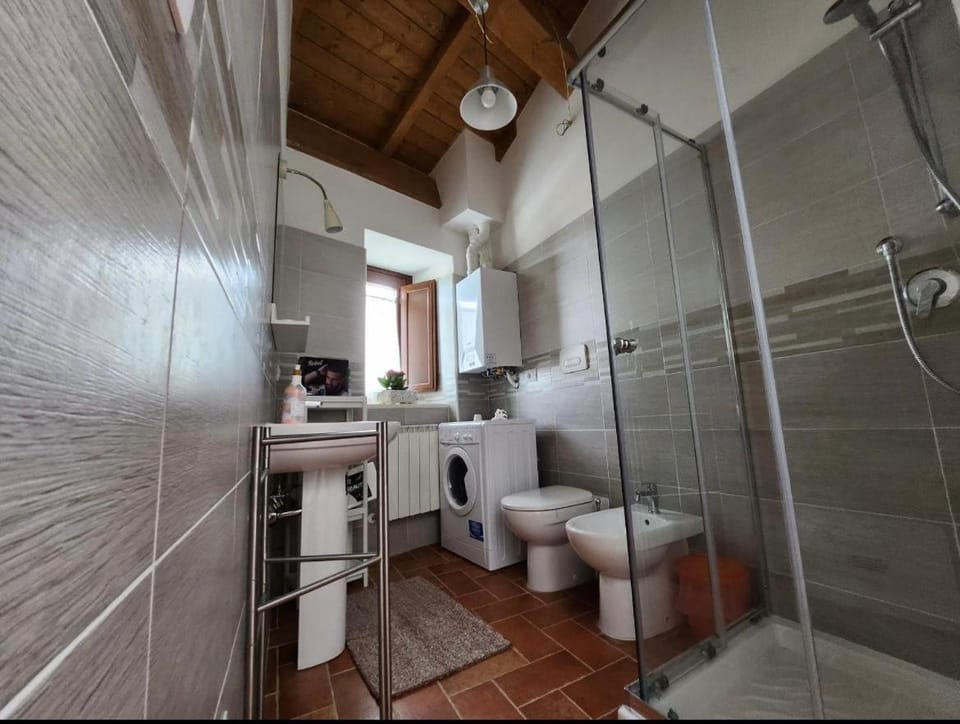 Bathroom, laundry, washing machine