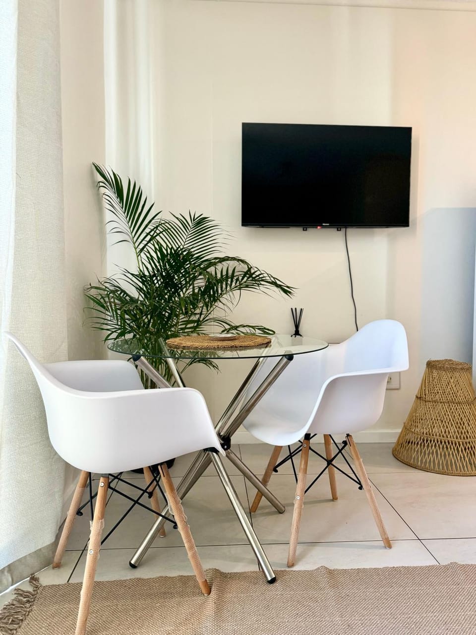Communal lounge/ TV room, TV and multimedia, Evening entertainment