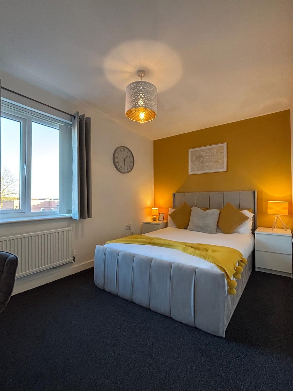 Bed, Business facilities, Bedroom, wardrobe