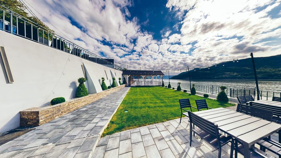 Pensiunea Rodan Bed and Breakfast in Serbia