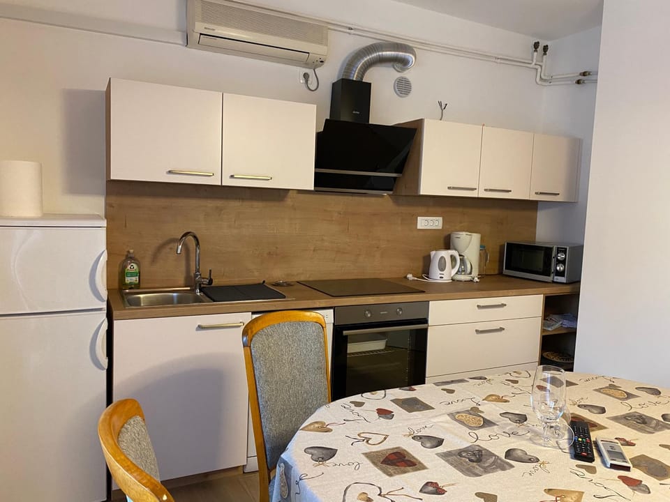 Apartments Komadina Apartment in Primorje-Gorski Kotar County