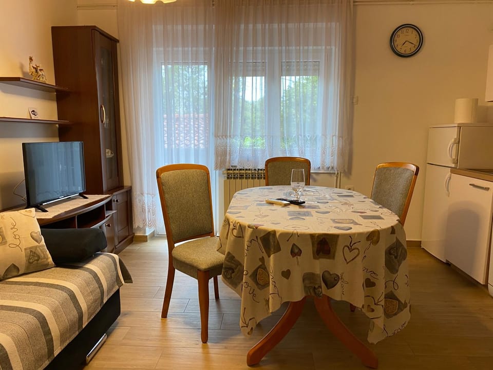 Apartments Komadina Apartment in Primorje-Gorski Kotar County