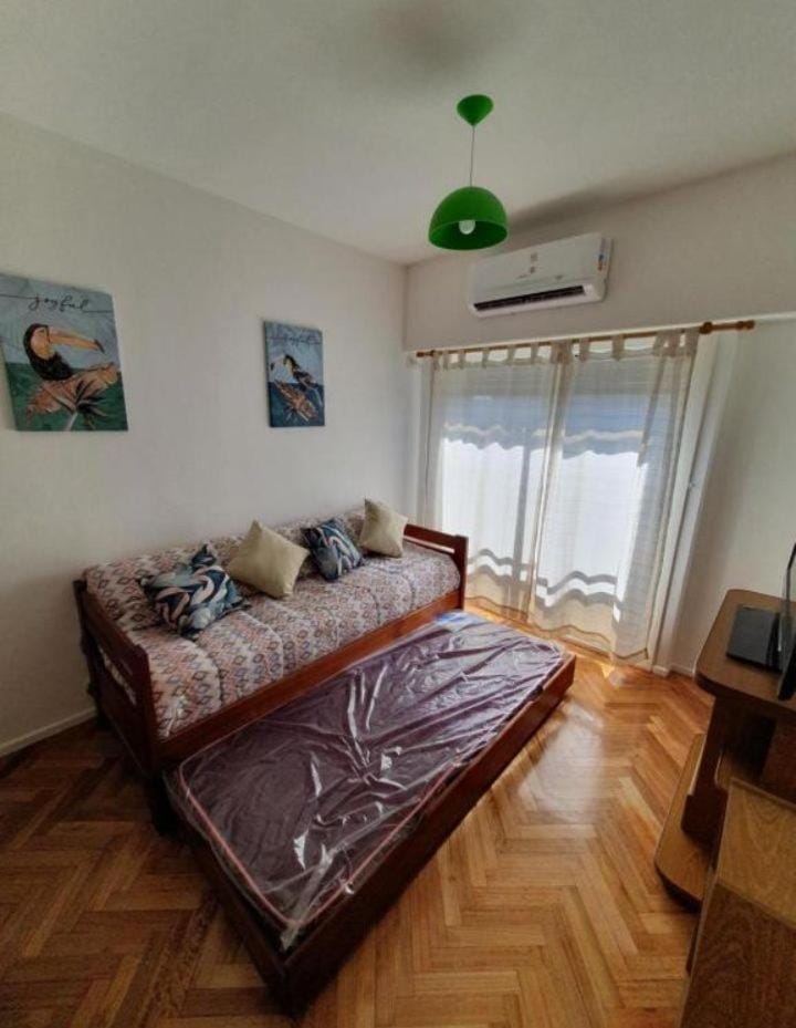 Bed, Living room