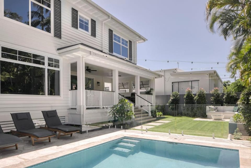 Luana House in Burleigh Heads