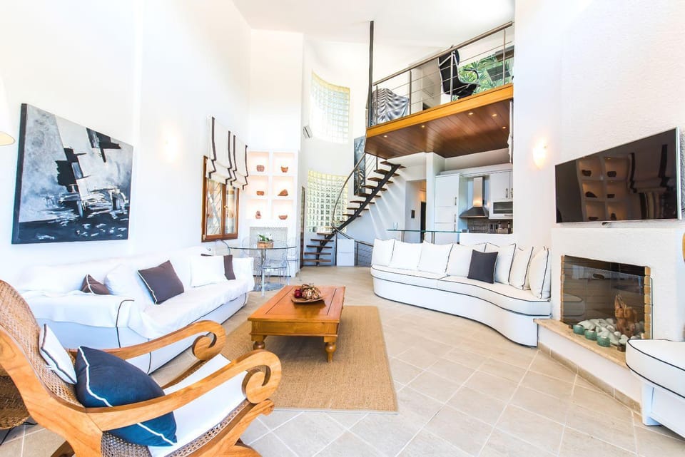 TV and multimedia, Living room, Seating area, flat iron