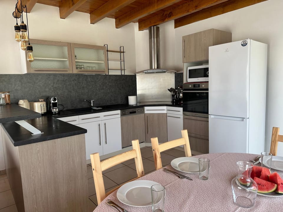 Meals, kitchen