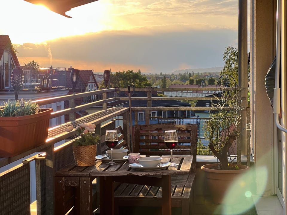 Balcony/Terrace, Sunset, sunbed