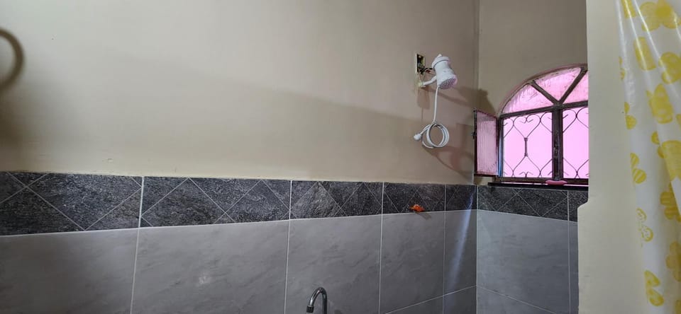 Kitinet aconchegante em Nova Iguaçu Apartment in State of Rio de Janeiro