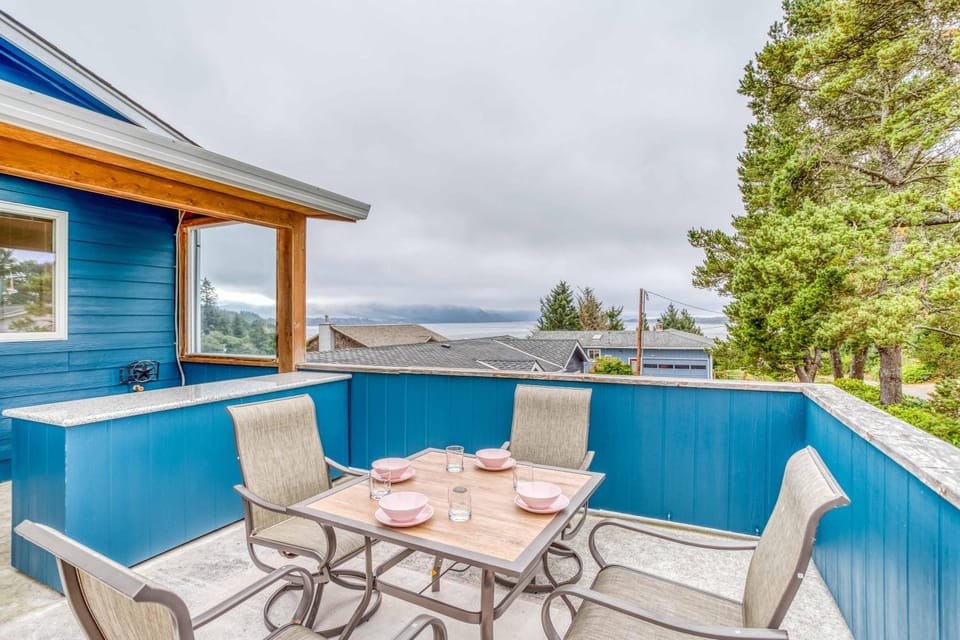 Vikenhem - Meredith Lodging House in Netarts