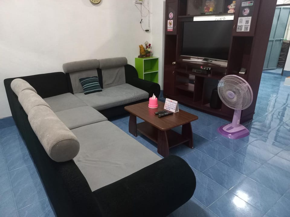Cameron Homestay Betong Villa in Kedah