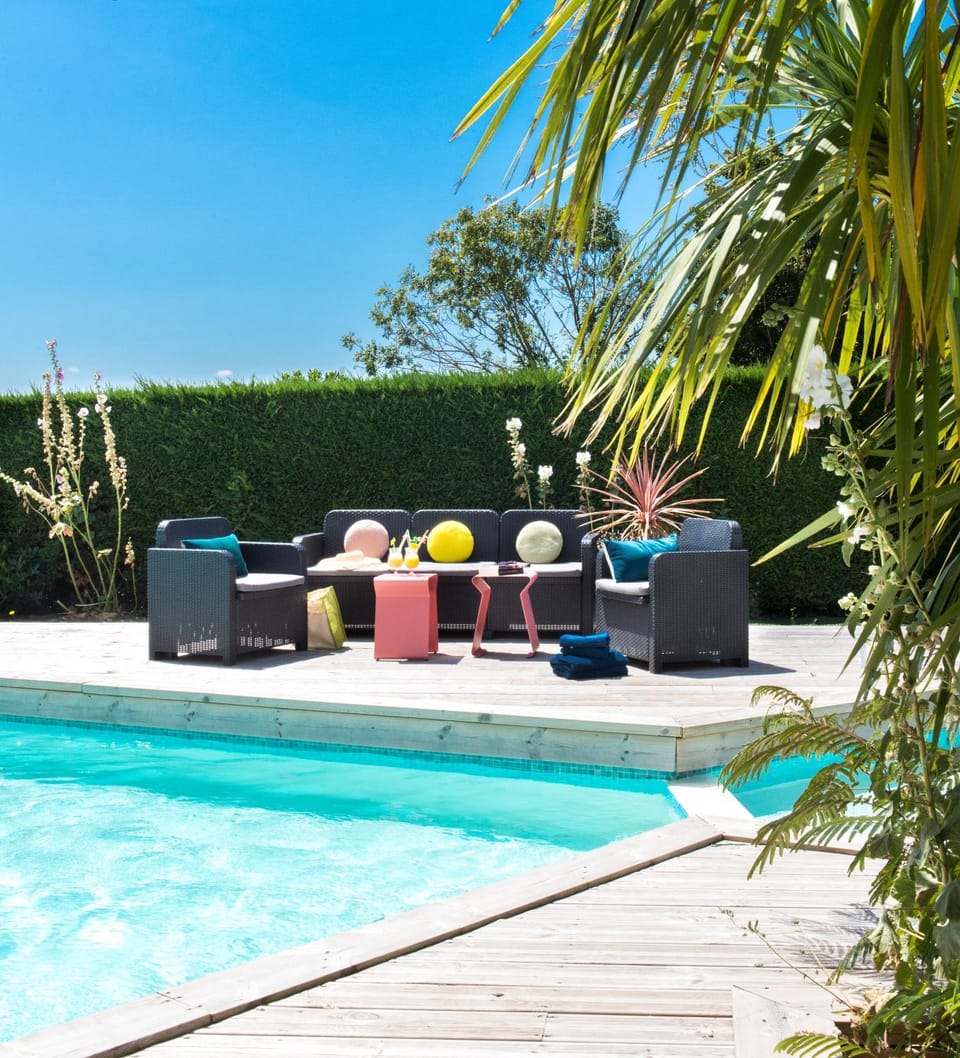 Balcony/Terrace, Swimming pool