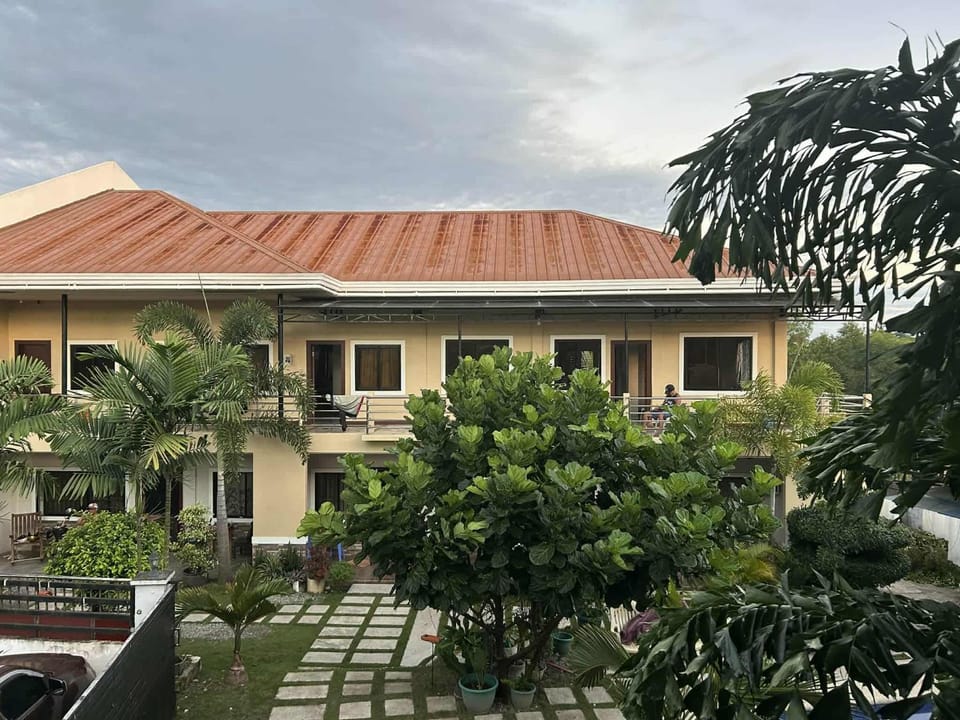 Vejaleiluc Guest House Apartment in Panglao