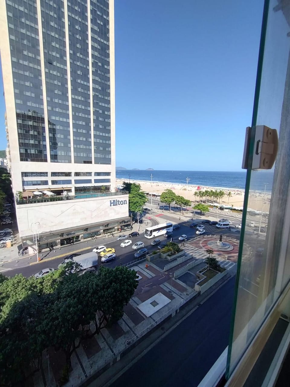 City view, Sea view, Location