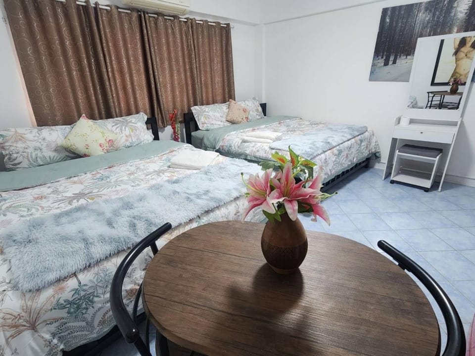 Sea View Jomtien Guest House Bed and Breakfast in Pattaya City