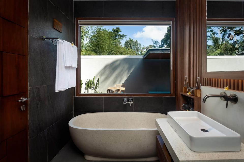 Hot Tub, Bathroom, Bath