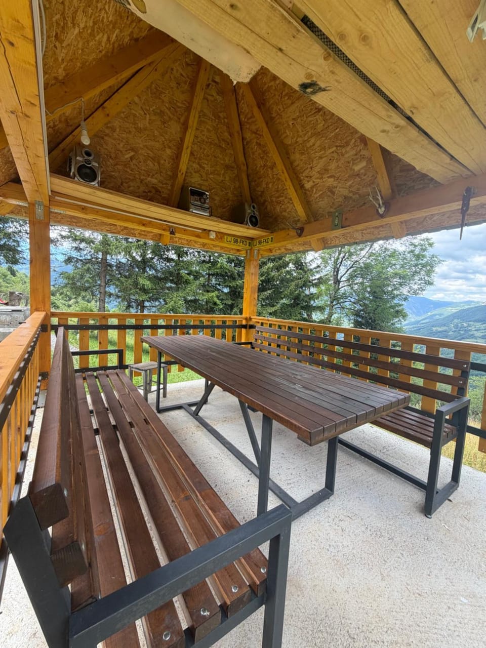 Eko Stevanovac Apartment in Montenegro