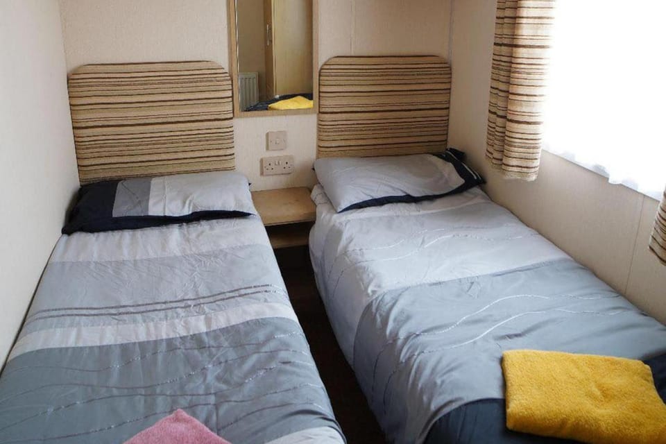 3 bedroom Caravan pets free linen included Chalet in Heacham