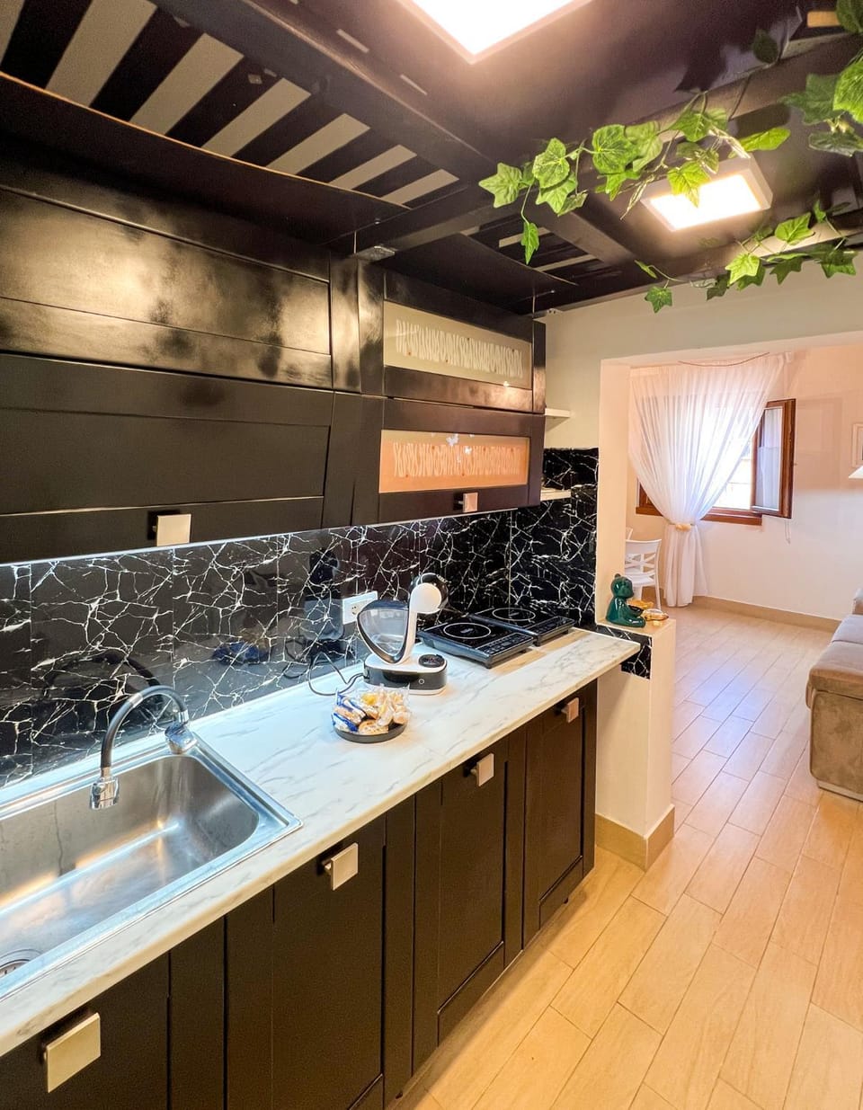 ROMANTIC SUITE Apartment in Naples